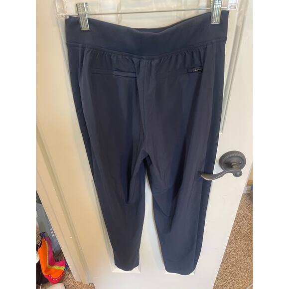 Athleta Venice Pintuck pants size 2 - Picture 3 of 3